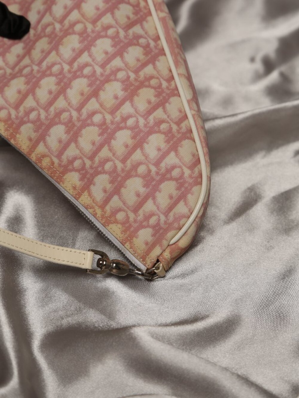 Y2K CHRISTIAN DIOR Pink Saddle Bag - Picture 6 of 11
